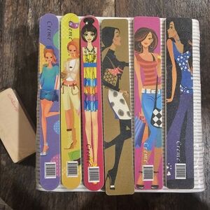 Creme- Colorful Fashion Illustration Nail Files